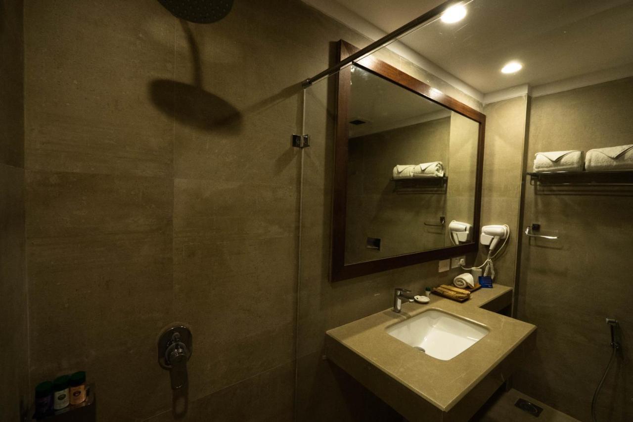Sea Shell Neil Hotel Lakshmanpur Exterior photo