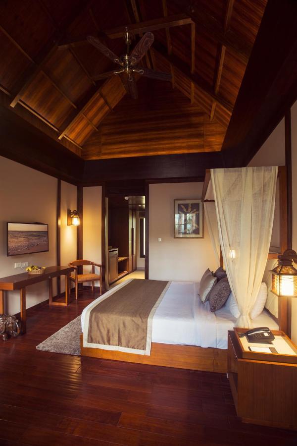 Sea Shell Neil Hotel Lakshmanpur Exterior photo