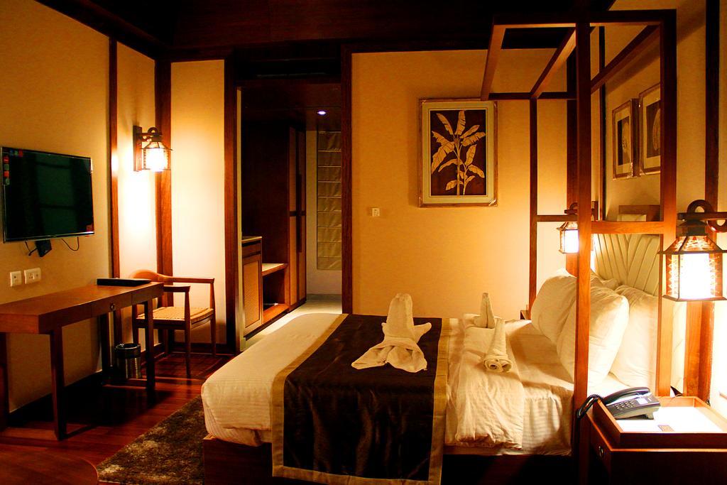 Sea Shell Neil Hotel Lakshmanpur Exterior photo